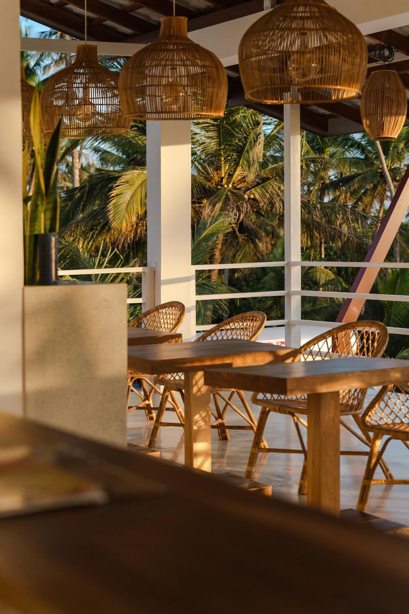Bed and Breakfast Lucky'S Surf Camp Weligama Exterior foto