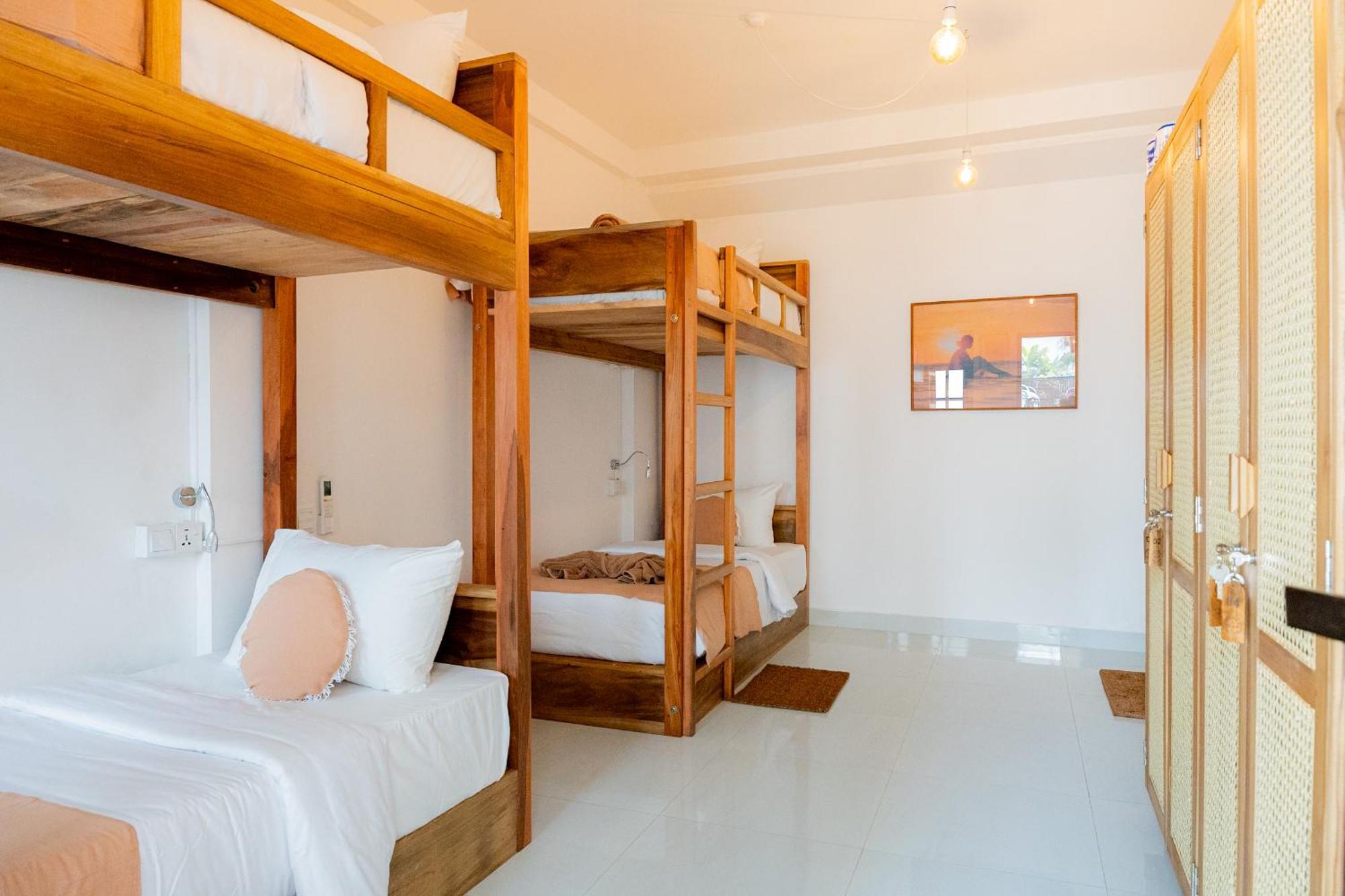 Bed and Breakfast Lucky'S Surf Camp Weligama Exterior foto