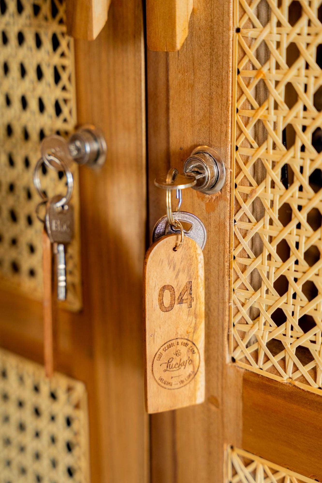 Bed and Breakfast Lucky'S Surf Camp Weligama Exterior foto