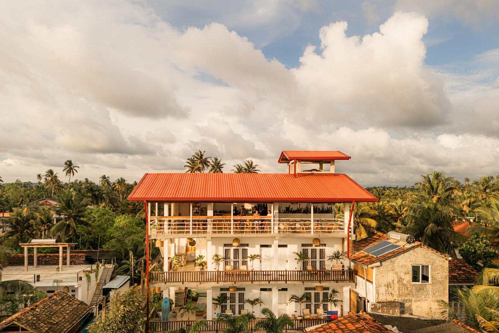 Bed and Breakfast Lucky'S Surf Camp Weligama Exterior foto